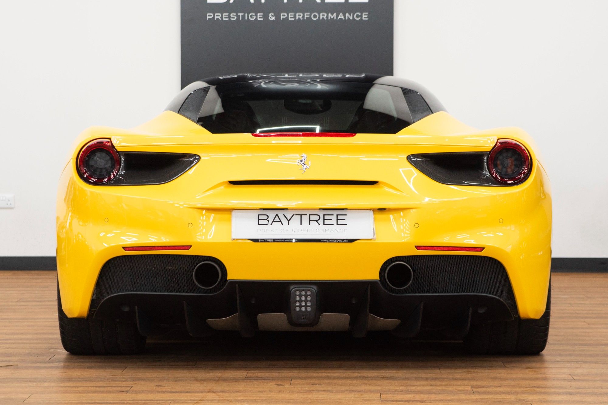 USED 2017 S FERRARI 488 3.9T V8 GTB Coupe  