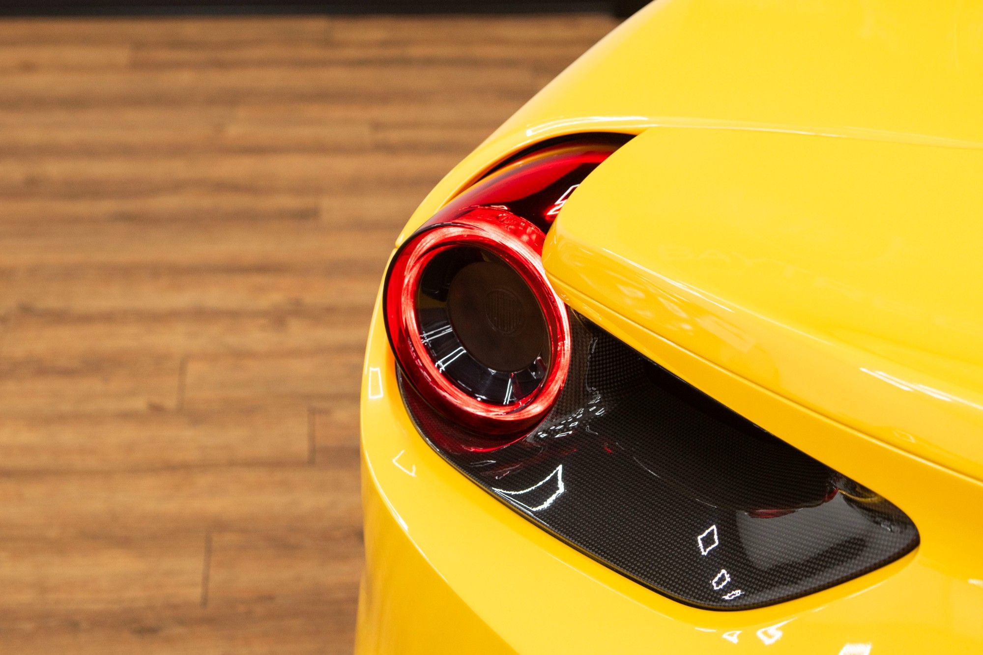 USED 2017 S FERRARI 488 3.9T V8 GTB Coupe  