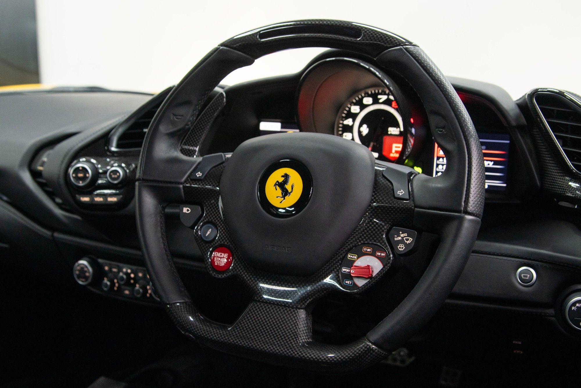 USED 2017 S FERRARI 488 3.9T V8 GTB Coupe  