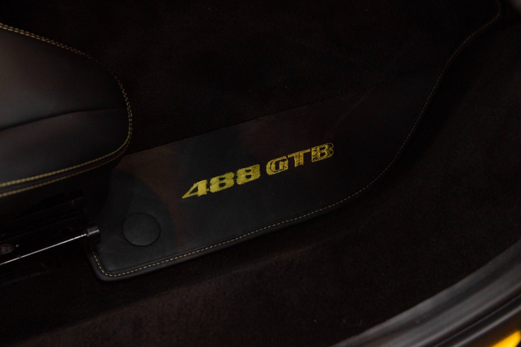 USED 2017 S FERRARI 488 3.9T V8 GTB Coupe  
