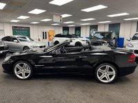 USED 2009 59 MERCEDES-BENZ SL 3.5 SL350 Convertible 2dr Petrol 7G-Tronic (226 g/km, 315 bhp) UK DELIVERY FLAT FEE &pound;175 (SUBJECT TO DEAL) *OVER 100 IMAGES ON OUR WEBSITE*BESPOKE FINANCE ARRANGED*PART EXCHANGE WELCOME*ALL VEHICLES HPI CLEAR