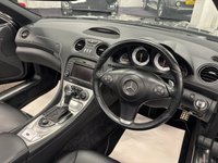 USED 2009 59 MERCEDES-BENZ SL 3.5 SL350 Convertible 2dr Petrol 7G-Tronic (226 g/km, 315 bhp) UK DELIVERY FLAT FEE &pound;175 (SUBJECT TO DEAL) *OVER 100 IMAGES ON OUR WEBSITE*BESPOKE FINANCE ARRANGED*PART EXCHANGE WELCOME*ALL VEHICLES HPI CLEAR