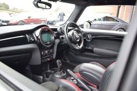 USED 2019 19 MINI HATCH 2.0 John Cooper Works Hatchback 3dr Petrol Steptronic Euro 6 (s/s) (231 ps) HUD / HK / COMFORT PLUS