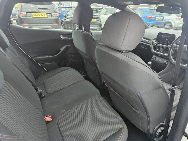 2018 FORD FIESTA - Photo 10