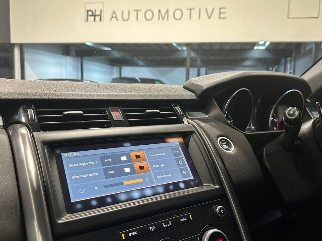 USED 2020 20 LAND ROVER DISCOVERY 3.0 SD V6 Landmark Edition SUV 5dr Diesel Auto 4WD Euro 6 (s/s) (306 ps) HEATED S WHEEL|1 YEAR WARRANTY