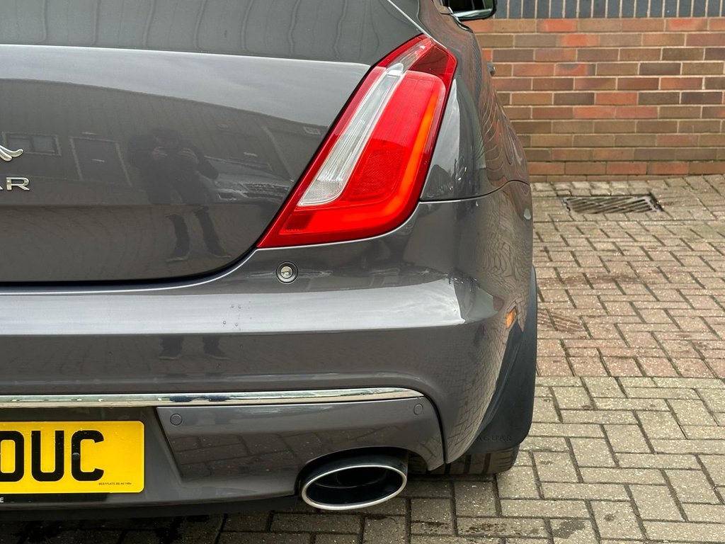 USED 2017 17 JAGUAR XJ 3.0d V6 Autobiography Saloon 4dr Diesel Auto Euro 6 (s/s) (LWB) (300 ps) ADAPTIVE CRUISE|1YEAR WARRANTY