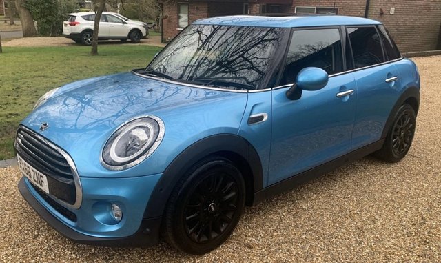 2018 68 MINI Hatch 1.5 Cooper Hatchback Panoramic 5 Door Petrol Manual Euro 6 (s/s) (136 ps)
