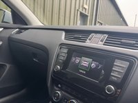 USED 2015 15 SKODA OCTAVIA 2.0 TDI Scout Estate 5dr Diesel Manual 4WD Euro 6 (s/s) (150 ps) 