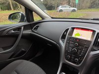 USED 2015 15 VAUXHALL ASTRA 1.6 CDTi ecoFLEX Tech Line Sports Tourer 5dr Diesel Manual Euro 6 (s/s) (136 ps) 