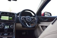 USED 2019 69 JAGUAR XE 2.0 P250i HSE Saloon 4dr Petrol Auto Euro 6 (s/s) (250 ps) PAN ROOF / 1 OWNER / MERIDIAN