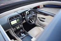 USED 2019 69 JAGUAR XE 2.0 P250i HSE Saloon 4dr Petrol Auto Euro 6 (s/s) (250 ps) PAN ROOF / 1 OWNER / MERIDIAN