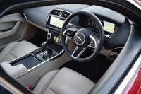 USED 2019 69 JAGUAR XE 2.0 P250i HSE Saloon 4dr Petrol Auto Euro 6 (s/s) (250 ps) PAN ROOF / 1 OWNER / MERIDIAN
