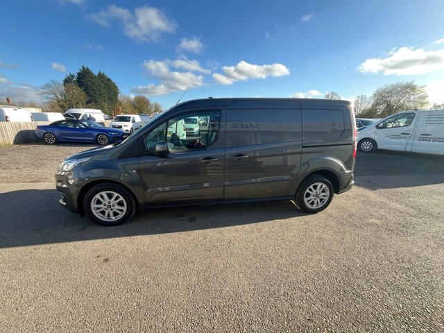 View our FORD TRANSIT CONNECT