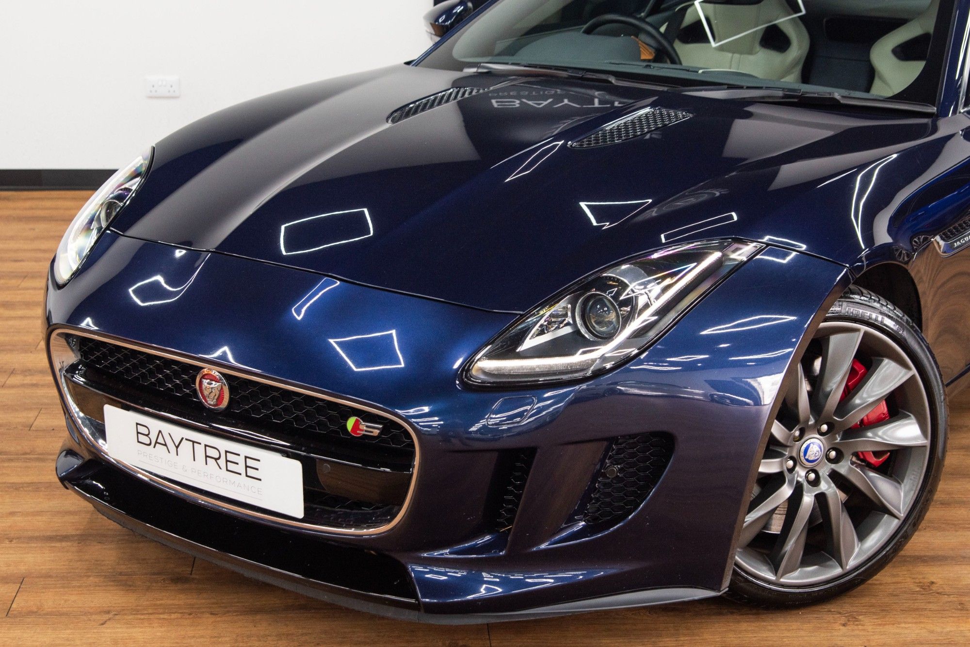 USED 2014 V JAGUAR F-TYPE 3.0 V6 S 