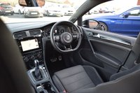 USED 2018 18 VOLKSWAGEN GOLF 2.0 TSI R Hatchback 5dr Petrol DSG 4Motion Euro 6 (s/s) (310 ps) DYNAUDIO / REV CAM / FULL HIST