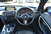 USED 2017 67 BMW 3 SERIES 3.0 330d M Sport Touring 5dr Diesel Auto xDrive Euro 6 (s/s) (258 ps) HUD / HK / M SPORT PLUS