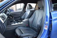 USED 2017 67 BMW 3 SERIES 3.0 330d M Sport Touring 5dr Diesel Auto xDrive Euro 6 (s/s) (258 ps) HUD / HK / M SPORT PLUS