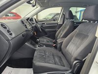 USED 2015 64 VOLKSWAGEN TIGUAN 2.0 TDI BlueMotion Tech Match SUV 5dr Diesel DSG 4WD Euro 5 (s/s) (140 ps) Sat Nav, Auto, Bluetooth, DAB