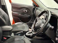 USED 2018 18 KIA SOUL 1.6 T-GDi Sport SUV 5dr Petrol DCT Euro 6 (201 bhp) Automatic Super Low Mileage 18227 Miles SUV 1.6 Petrol , Panoramic Glass Roof, Privacy Glass , Navigation , Part Leather ,  Striking Metallic Wild Orange