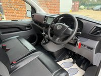 USED 2020 70 VAUXHALL VIVARO 1.5 Turbo D 2900 Dynamic Panel Van 6dr Diesel Manual L2 H1 Euro 6 (s/s) (100 ps) 
