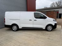 USED 2020 70 VAUXHALL VIVARO 1.5 Turbo D 2900 Dynamic Panel Van 6dr Diesel Manual L2 H1 Euro 6 (s/s) (100 ps) 