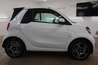 USED 2020 70 SMART FORTWO 17.6kWh Pulse Premium Cabriolet 2dr Electric Auto (22kW Charger) (82 ps) MAIN DEALER SERVICE HISTORY, ONLY 5,800 MILES & FANTASTIC CONDITION
