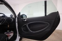 USED 2020 70 SMART FORTWO 17.6kWh Pulse Premium Cabriolet 2dr Electric Auto (22kW Charger) (82 ps) MAIN DEALER SERVICE HISTORY, ONLY 5,800 MILES & FANTASTIC CONDITION