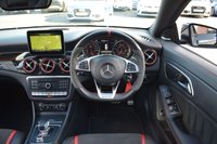 USED 2018 18 MERCEDES-BENZ CLA 2.0 CLA45 AMG Coupe 4dr Petrol SpdS DCT 4MATIC Euro 6 (s/s) (381 ps) 1 OWNER / PAN ROOF / BUCKETS