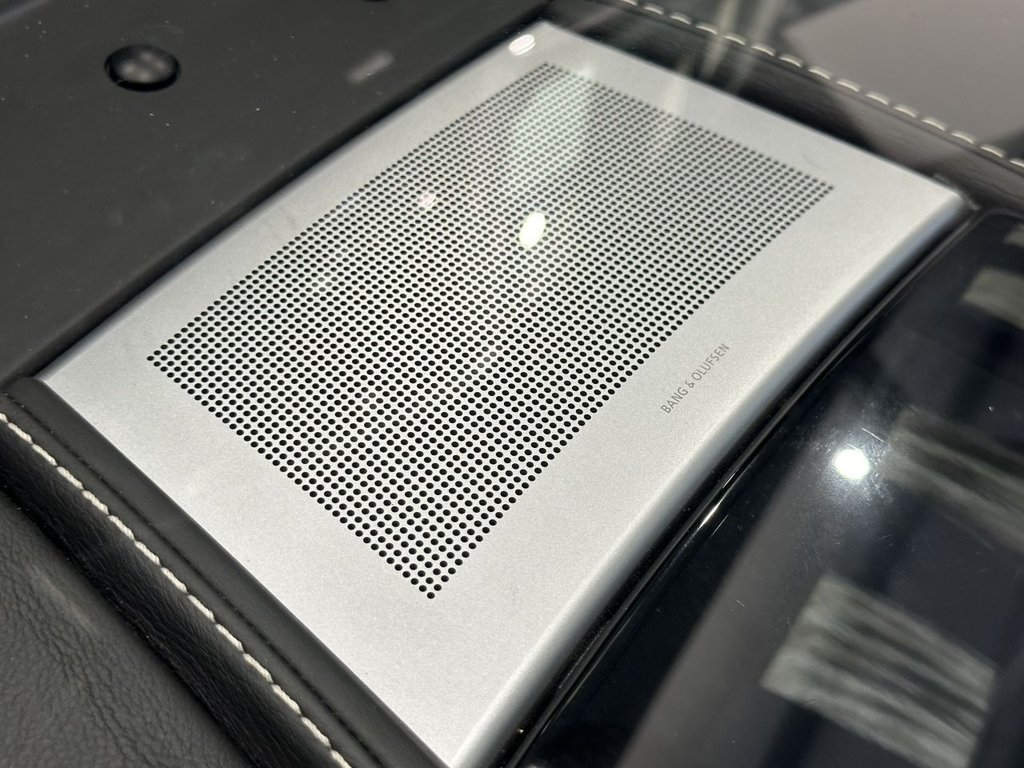 USED 2013 A ASTON MARTIN RAPIDE S 6.0 V12 S Saloon 4dr Petrol T-TronicII Euro 5 (550 bhp) REAR SCREENS | BANG & OLUFSEN