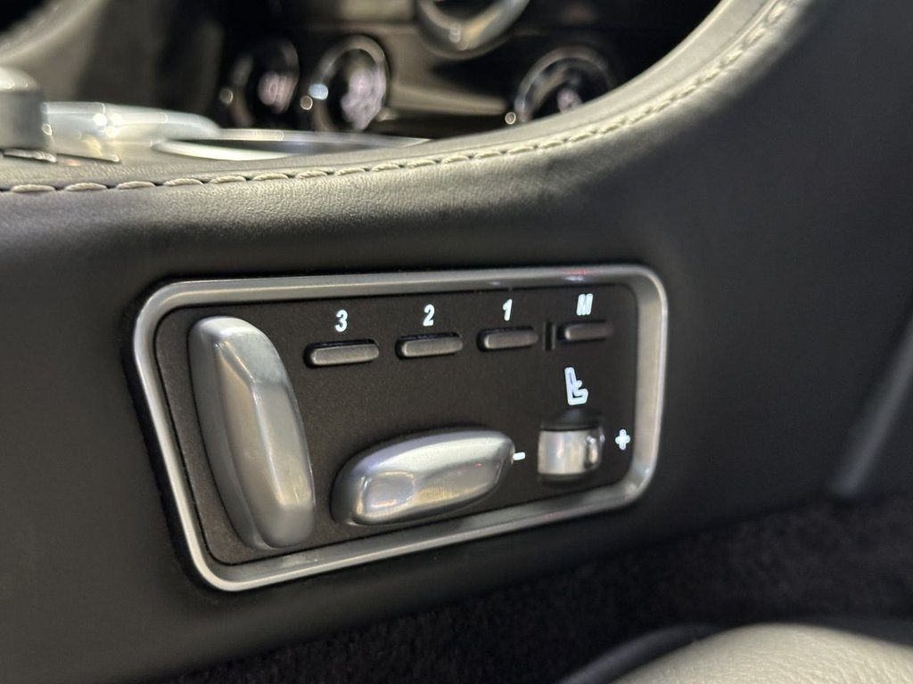 USED 2013 A ASTON MARTIN RAPIDE S 6.0 V12 S Saloon 4dr Petrol T-TronicII Euro 5 (550 bhp) REAR SCREENS | BANG & OLUFSEN