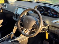 USED 2014 14 PEUGEOT 2008 1.6 e-HDi Allure SUV 5dr Diesel EGC Euro 5 (s/s) (92 ps) 
