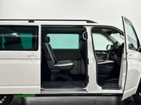 USED 2017 17 VOLKSWAGEN TRANSPORTER SHUTTLE 2.0 TDI BlueMotion Tech SE Minibus Double Cab 5dr Diesel Manual FWD LWB Euro 6 (s/s) (102 ps) Rare 9 Seater