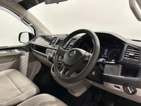USED 2017 17 VOLKSWAGEN TRANSPORTER SHUTTLE 2.0 TDI BlueMotion Tech SE Minibus Double Cab 5dr Diesel Manual FWD LWB Euro 6 (s/s) (102 ps) Rare 9 Seater
