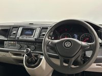USED 2017 17 VOLKSWAGEN TRANSPORTER SHUTTLE 2.0 TDI BlueMotion Tech SE Minibus Double Cab 5dr Diesel Manual FWD LWB Euro 6 (s/s) (102 ps) Rare 9 Seater