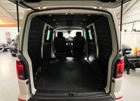 USED 2022 22 VOLKSWAGEN TRANSPORTER 2.0 BiTDI T32 Highline Crew Van Double Cab 5dr Diesel DSG FWD SWB Euro 6 (s/s) (204 ps) LEIGHTON EDITION VW CONVERSION