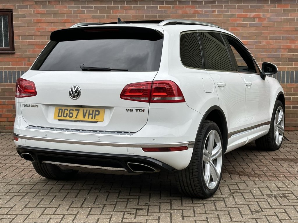 USED 2017 67 VOLKSWAGEN TOUAREG 3.0 TDI V6 R-Line Plus SUV 5dr Diesel Tiptronic 4WD Euro 6 (s/s) (262 ps) TOW BAR|21" WHEEL|1YR WARRANTY