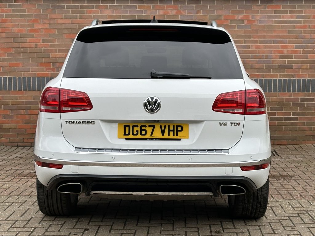 USED 2017 67 VOLKSWAGEN TOUAREG 3.0 TDI V6 R-Line Plus SUV 5dr Diesel Tiptronic 4WD Euro 6 (s/s) (262 ps) TOW BAR|21" WHEEL|1YR WARRANTY