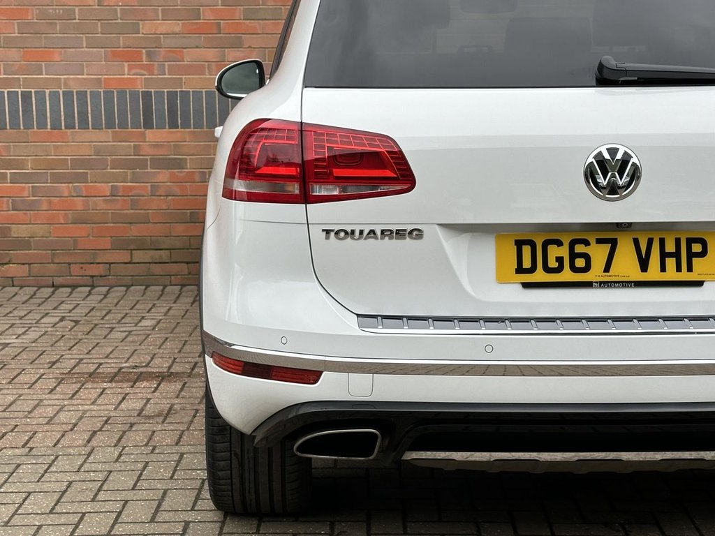 USED 2017 67 VOLKSWAGEN TOUAREG 3.0 TDI V6 R-Line Plus SUV 5dr Diesel Tiptronic 4WD Euro 6 (s/s) (262 ps) TOW BAR|21" WHEEL|1YR WARRANTY
