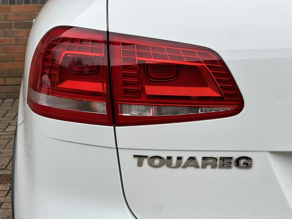 USED 2017 67 VOLKSWAGEN TOUAREG 3.0 TDI V6 R-Line Plus SUV 5dr Diesel Tiptronic 4WD Euro 6 (s/s) (262 ps) TOW BAR|21" WHEEL|1YR WARRANTY
