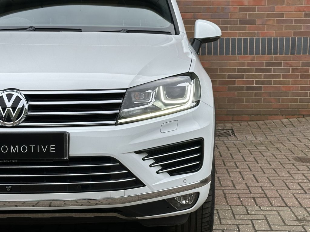 USED 2017 67 VOLKSWAGEN TOUAREG 3.0 TDI V6 R-Line Plus SUV 5dr Diesel Tiptronic 4WD Euro 6 (s/s) (262 ps) TOW BAR|21" WHEEL|1YR WARRANTY