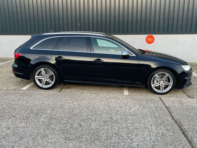 View our AUDI A4 AVANT