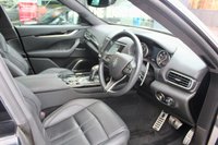 PRE-OWNED 2022 22 MASERATI LEVANTE 3.0 V6 Modena SUV 5dr Petrol ZF 4WD Euro 6 (s/s) (350 ps) Grigo Metallic (&pound;725 option) Full Nero Leather,  Nerissimo Exterior pack (&pound;2430 option), 21in Anteo Alloys(&pound;330 option, Cold Weather Pack (&pound;1230 option), Harman Kardon Sound System (&pound;1650 option), Cruise Control, Electric Panoramic Glass Sunroof (&pound;1360 option), Wireless Apple CarPlay, Electric Folding Mirrors, Heated Rear Seats (&pound;420 option), Soft Close Doors,  All Wheel Drive Intelligent Q4 With Torque Vectoring, Maserati Design Clock, Dual Zone Climate Control.