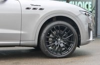 PRE-OWNED 2022 22 MASERATI LEVANTE 3.0 V6 Modena SUV 5dr Petrol ZF 4WD Euro 6 (s/s) (350 ps) Grigo Metallic (&pound;725 option) Full Nero Leather,  Nerissimo Exterior pack (&pound;2430 option), 21in Anteo Alloys(&pound;330 option, Cold Weather Pack (&pound;1230 option), Harman Kardon Sound System (&pound;1650 option), Cruise Control, Electric Panoramic Glass Sunroof (&pound;1360 option), Wireless Apple CarPlay, Electric Folding Mirrors, Heated Rear Seats (&pound;420 option), Soft Close Doors,  All Wheel Drive Intelligent Q4 With Torque Vectoring, Maserati Design Clock, Dual Zone Climate Control.