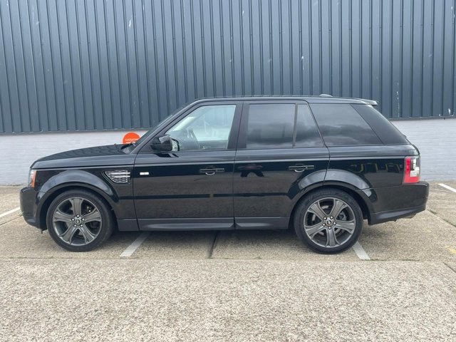 View our LAND ROVER RANGE ROVER SPORT