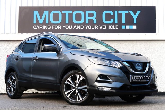 2017 67 NISSAN QASHQAI 1.2 DIG-T N-Connecta SUV 5dr Petrol Manual Euro 6 (s/s) (115 ps) FULLY LOADED PETROL SUV
