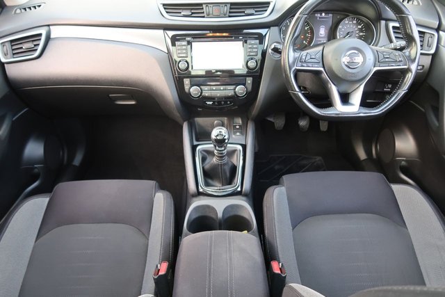 View our NISSAN QASHQAI