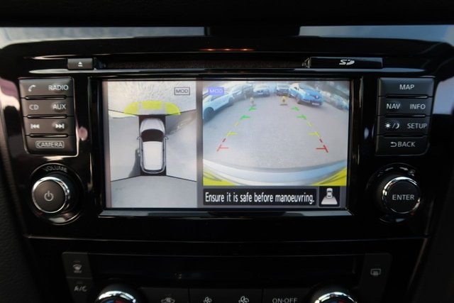 View our NISSAN QASHQAI