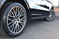 USED 2019 69 PORSCHE CAYENNE 2.9T V6 GPF S SUV 5dr Petrol TiptronicS 4WD Euro 6 (s/s) (440 ps) PAN ROOF / BOSE / CHRONO PACK