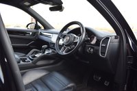 USED 2019 69 PORSCHE CAYENNE 2.9T V6 GPF S SUV 5dr Petrol TiptronicS 4WD Euro 6 (s/s) (440 ps) PAN ROOF / BOSE / CHRONO PACK