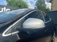 USED 2018 18 VOLVO V40 1.5 T2 R-Design Pro Hatchback 5dr Petrol Auto Euro 6 (s/s) (122 ps) Panoramic Sunroof, Heated Seats, Electric Front Seats, Memory Drivers Seat, Voice Control, Black Leather, Rear Camera